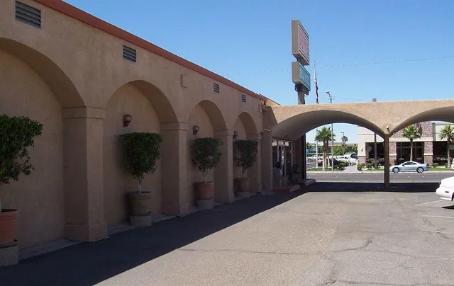 Brunners Suites & Studios