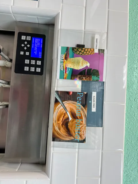 Sweet Treats Frozen Yogurt