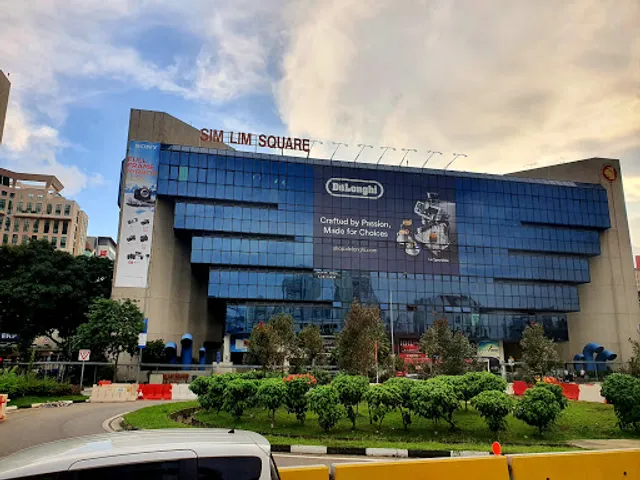 Sim Lim Square
