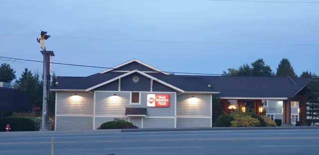 Best Western Plus Country Meadows Inn