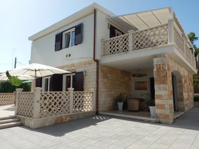 The 3 Caravels, Holiday Home