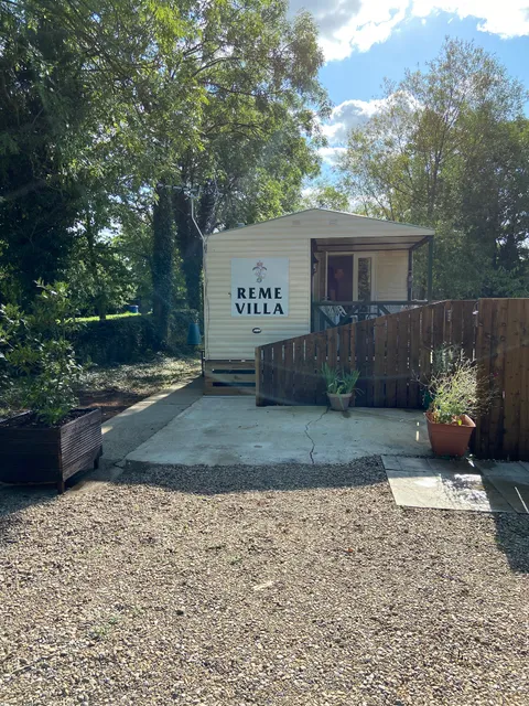 The Paddock Holidays