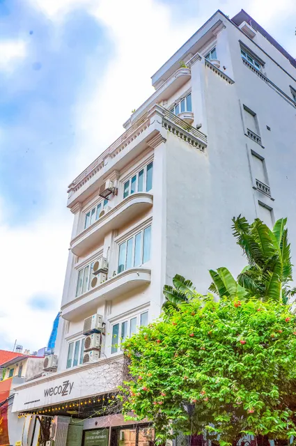 WECOZY HANOI - Railway Side, The Old Quarter