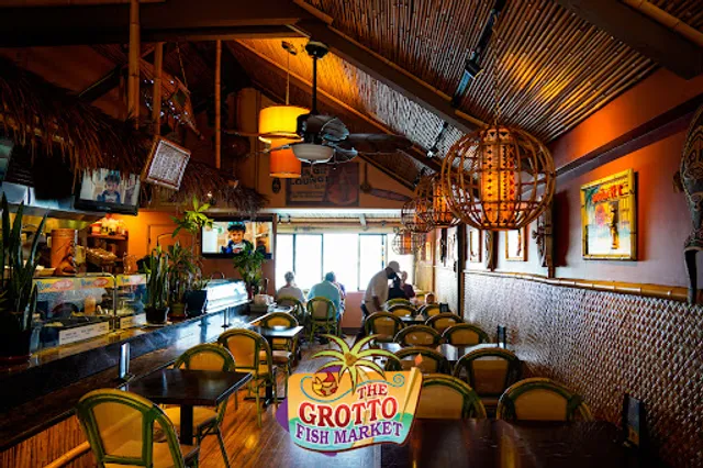 Grotto Fish Market
