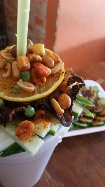 Bar Algún Lugar del Mundo (MICHELADAS)