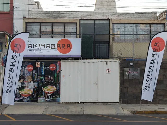 Akihabara Ramen House & MangaComic Cafe