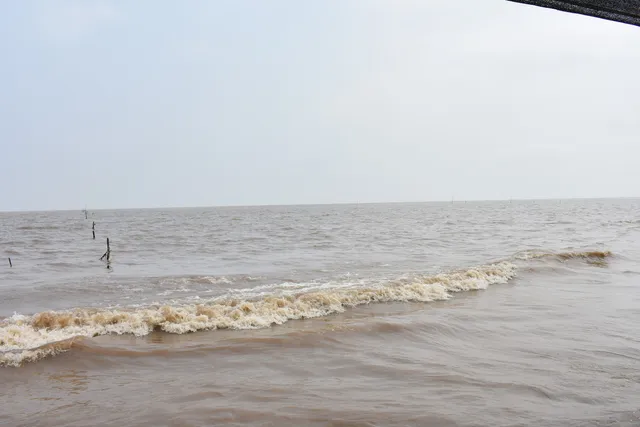 Bãi biển Hồ Bể - Vĩnh Châu