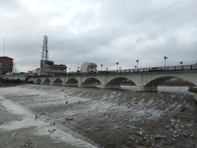 Cheshmeh Kileh historical Bridge