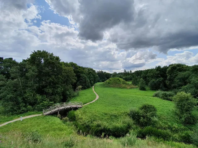 Daubarių I piliakalnis