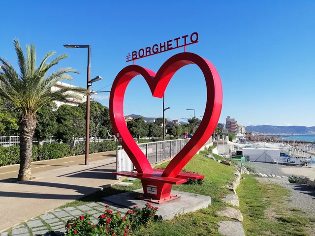 Panchina dell'Amore #BORGHETTO