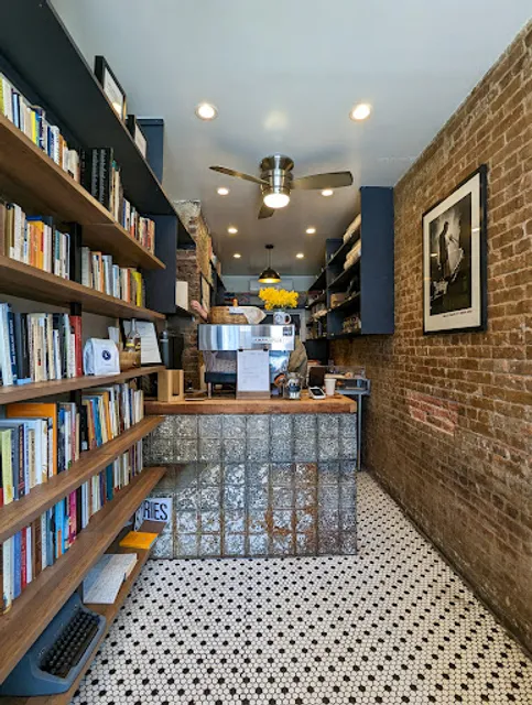 Court Street Coffee and Books