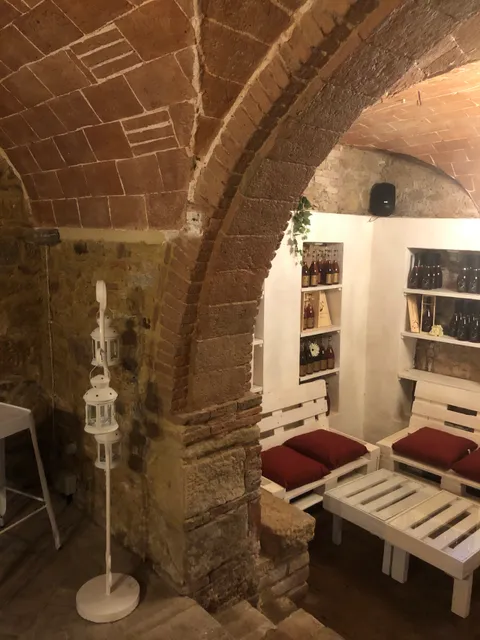 Tenuta la Macchia Wine shop