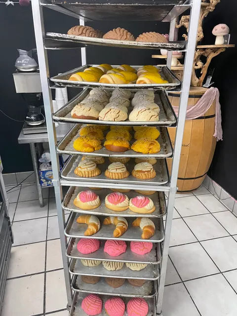 La Panaderia Bakery