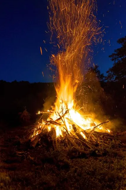 Access to Morro Itacolomi