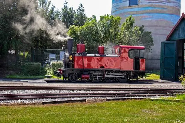Railway Bay of Somme - Crotoy Station