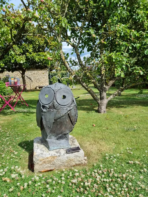 Manoli Museum and Sculpture Garden