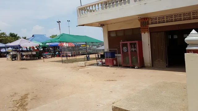 格兰岛椰子屋酒店