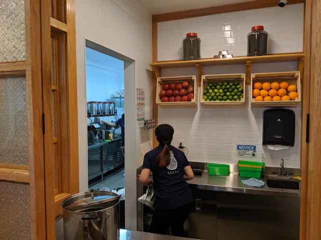 Chinatown Taiwan Fruit Tea