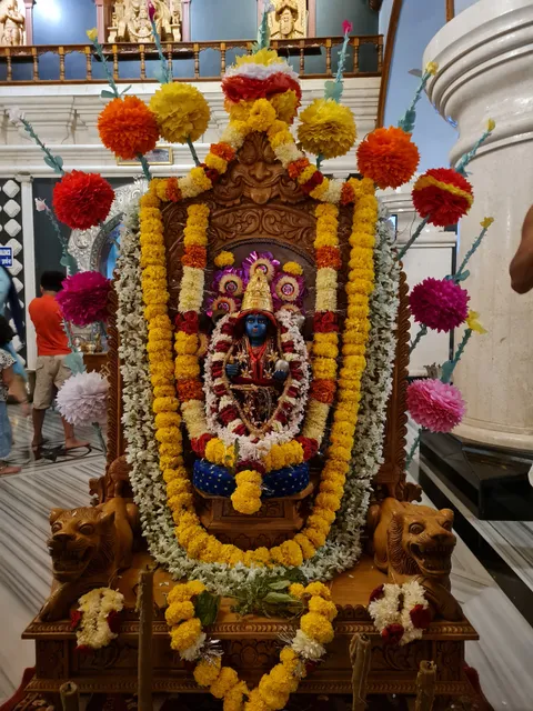 Shri Devaki Krishna Temple
