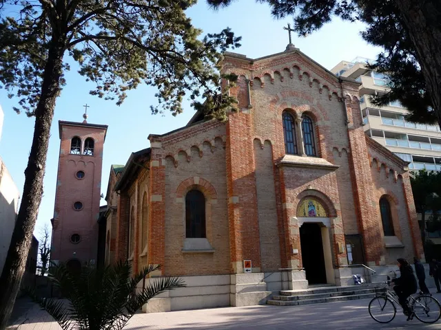 Church Mater Admirabilis