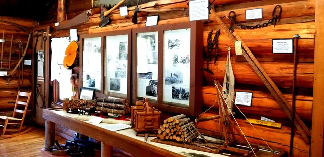 Les Cheneaux Historical Museum