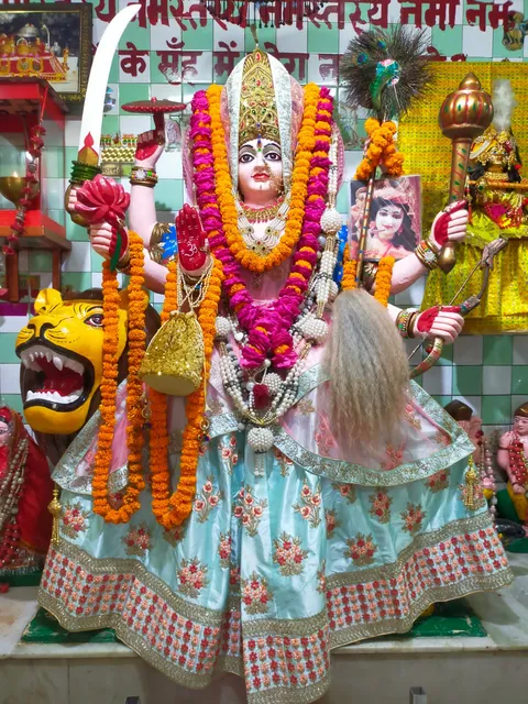 84 Ghanta Temple, West Bareilly