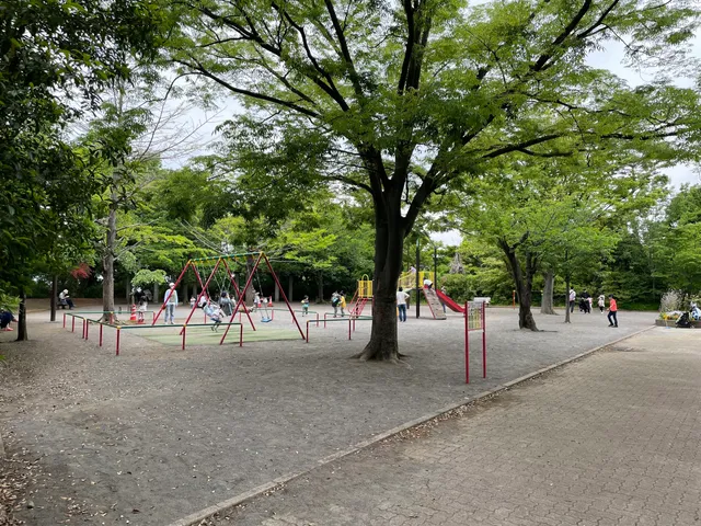 Tsunashima Park
