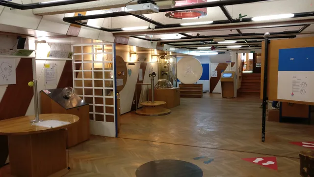 place image