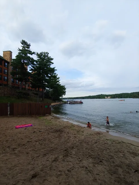 Lake Delton Public Beach