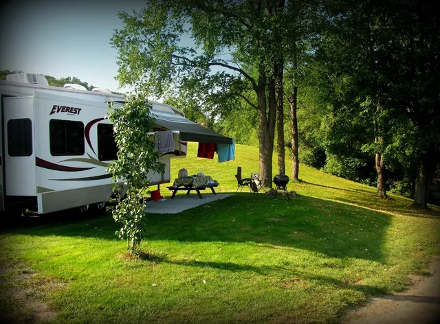 Tall Pines Campground & River Adventures