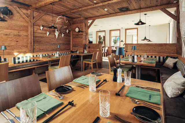 R 35 by Patrick Landerer