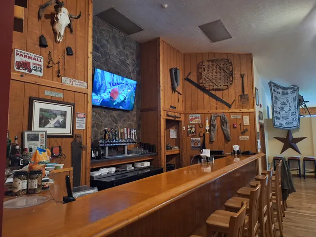 Campbell's Barn Restaurant & Saloon