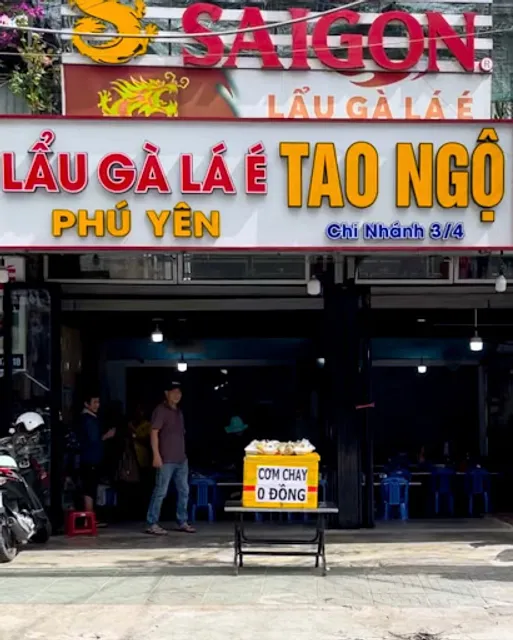 Lẩu gà lá é - Tao Ngộ 30 Bùi Thị Xuân
