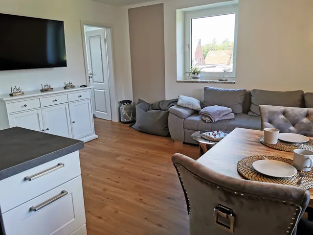 Ferienwohnung - Moderne Wohnung mit Privatpool