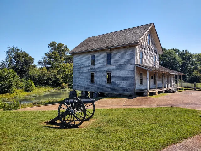 Lee & Gordon's Mills