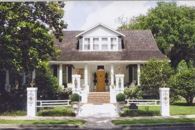 The Ducote-Williams House