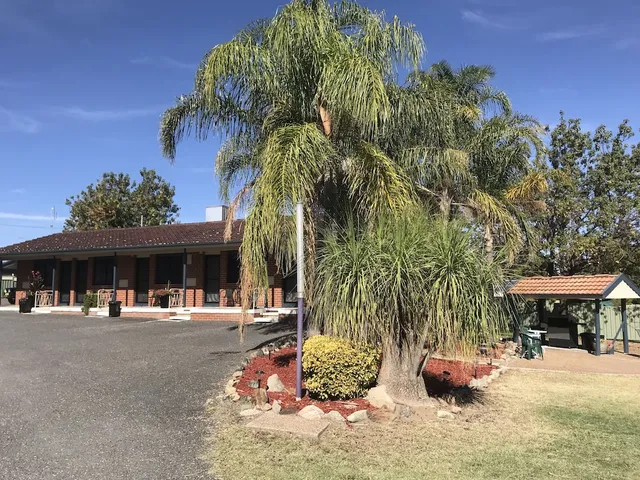 Kootingal Landview Motel