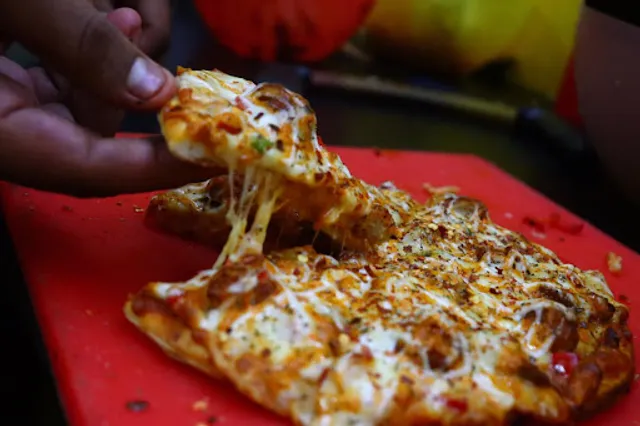 Friends zone fast food