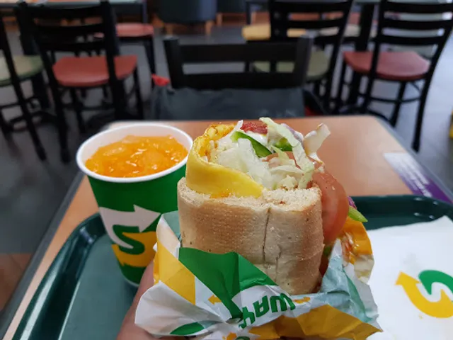 SUBWAY