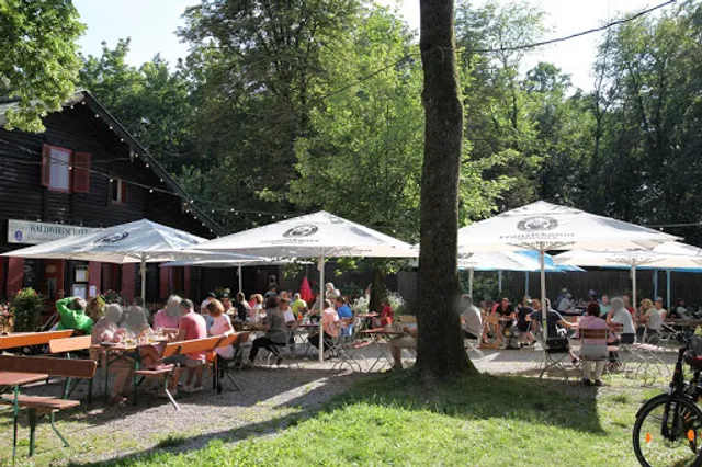 Gitti´s WALDWIRTSCHAFT Haar