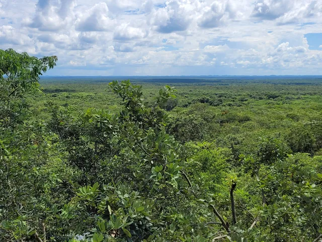 El mirador y cerro de muna
