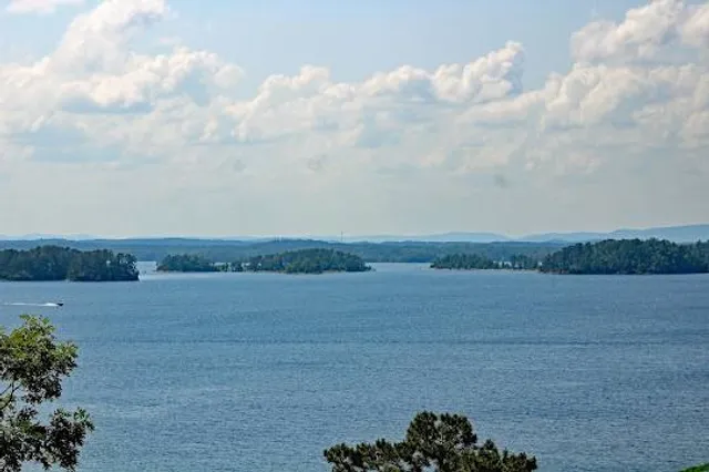 Lake Ouachita State Park