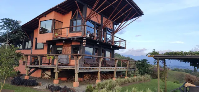 Santa Elena de la Colina