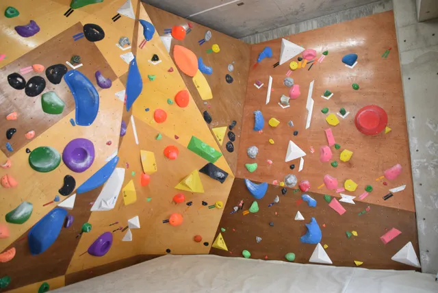 クライミングジムＴＯＢＩＴＯ