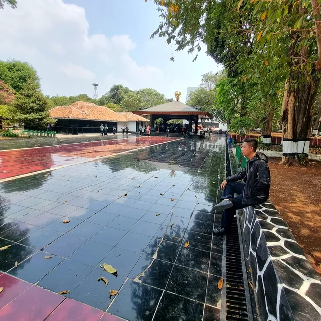 Sumur Maut Lubang Buaya