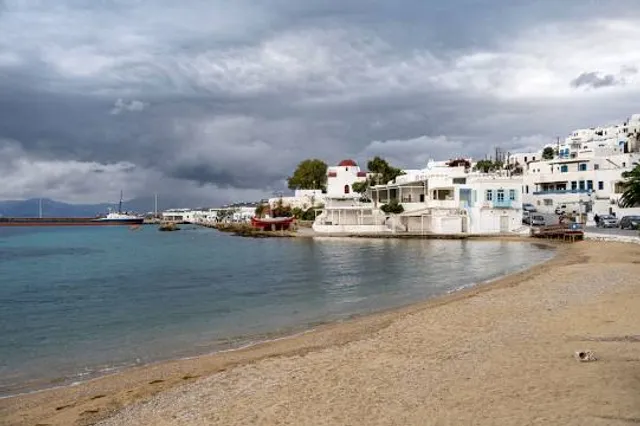 Paralia Choras Mikonou