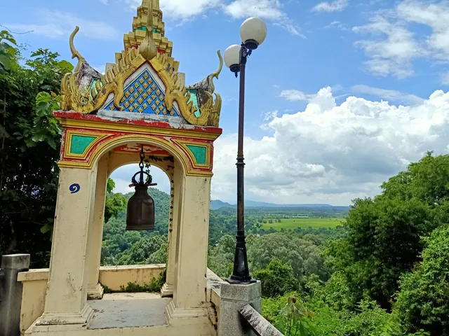 Wat Khao Nang Buat