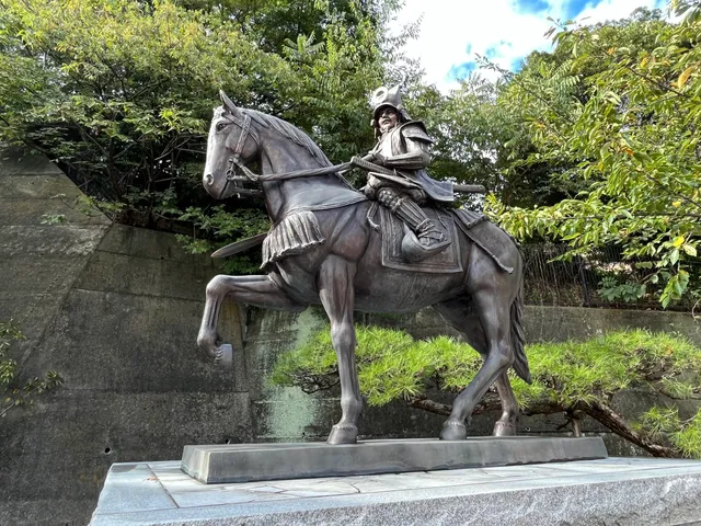 Statue of Kato Yoshiaki on Horseback