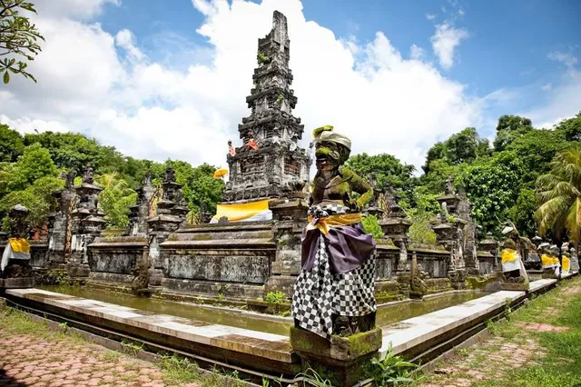 Agung Jagatnatha Temple