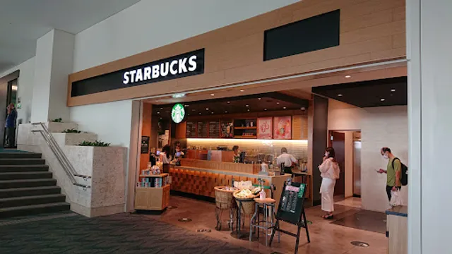 Starbucks Coffee - Naha Airport Domestic Terminal